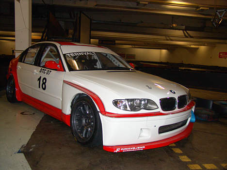 Jesper Ternvalt skal den kommende sæson køre i denne BMW 320i E46.